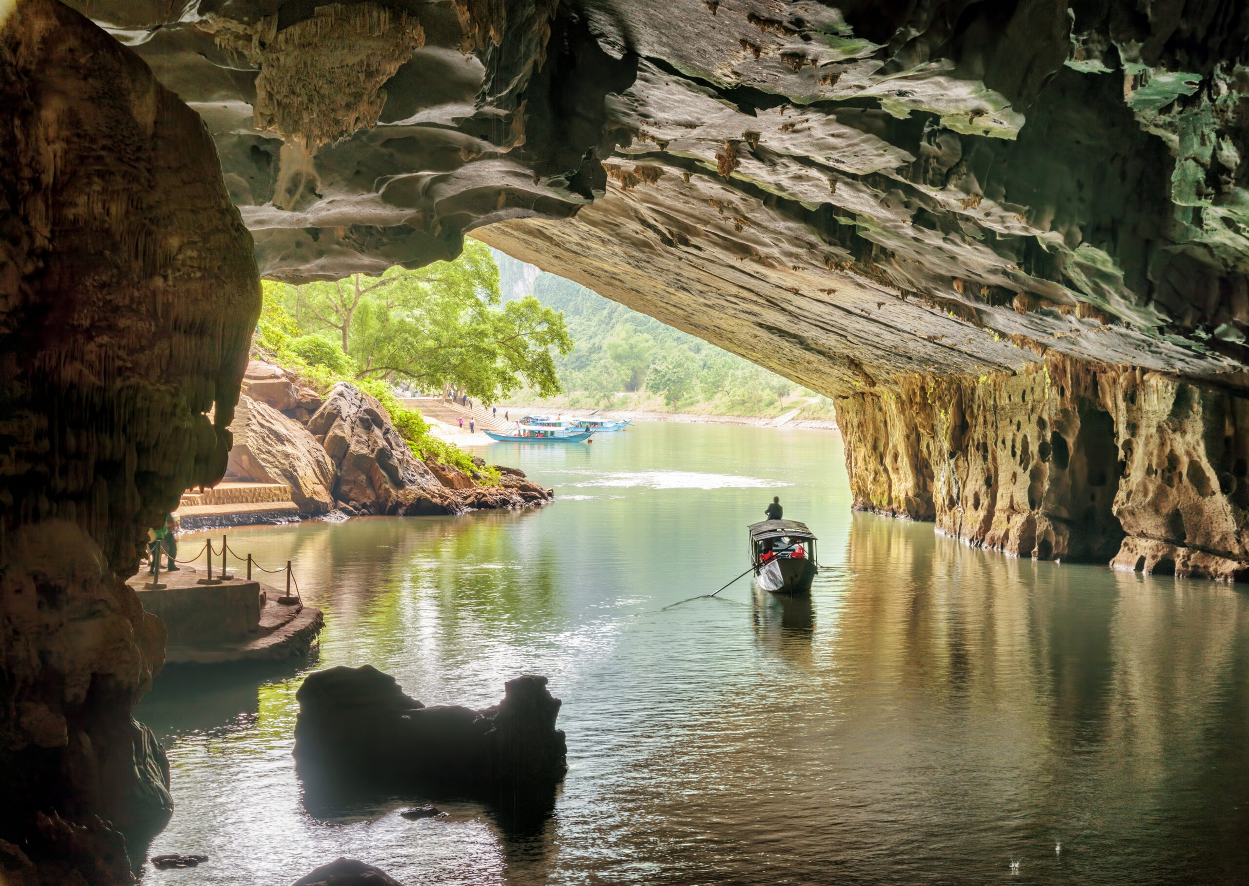 INDOCHINA DISCOVERY – VIETNAM, CAMBODIA & LAOS